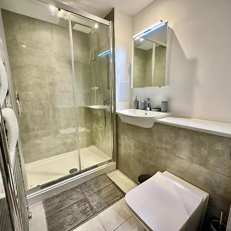 Serviced Apartments Nailsea Extérieur photo