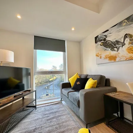 Serviced Apartments Nailsea Extérieur photo