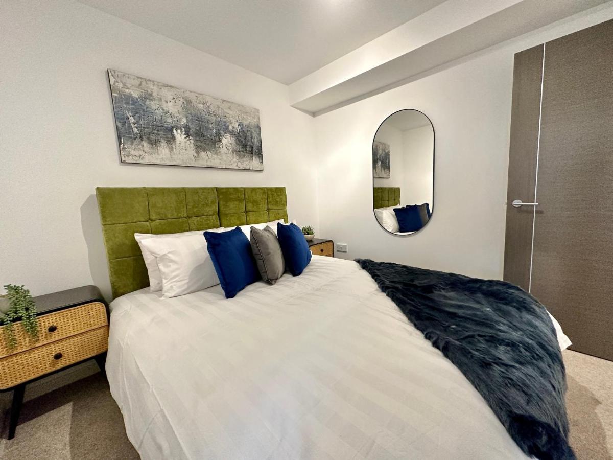Serviced Apartment
